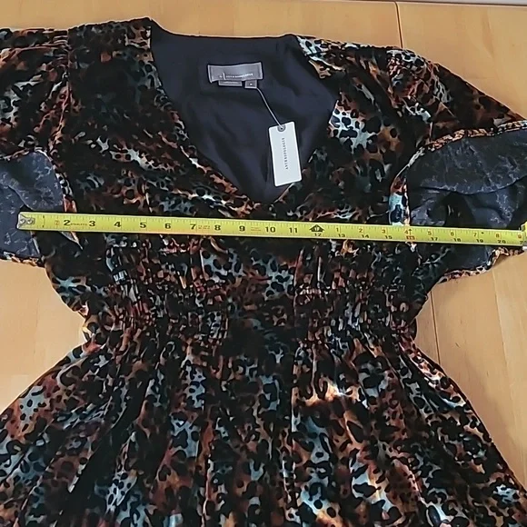 By Anthropologie Short-Sleeve Velvet Mini Dress - Picture 9 of 12